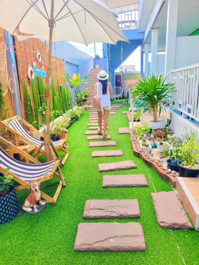 Baan Tipsukon Bed & Breakfast Ko Lan Exterior foto