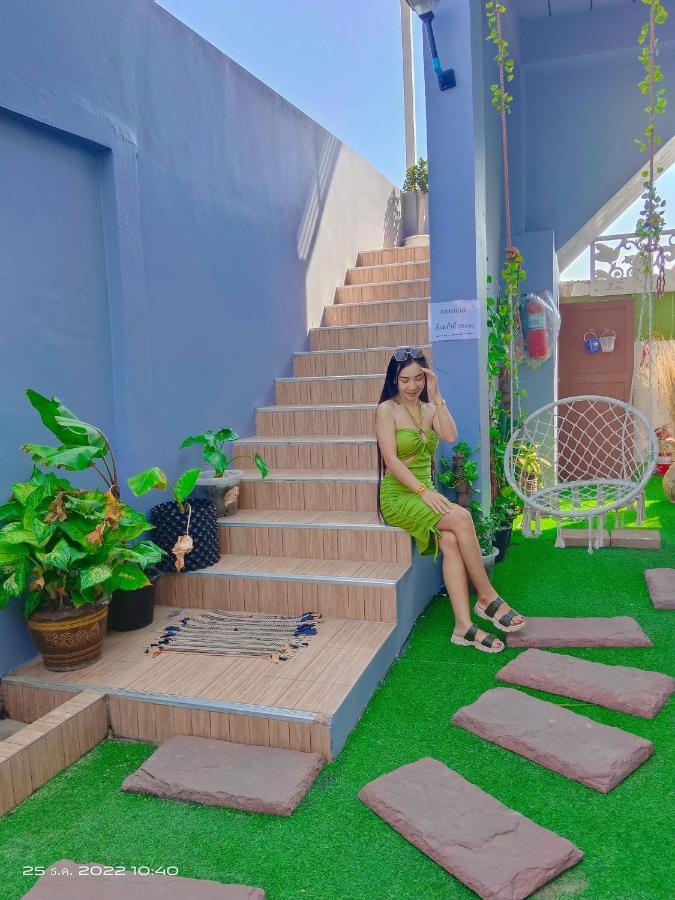 Baan Tipsukon Bed & Breakfast Ko Lan Exterior foto