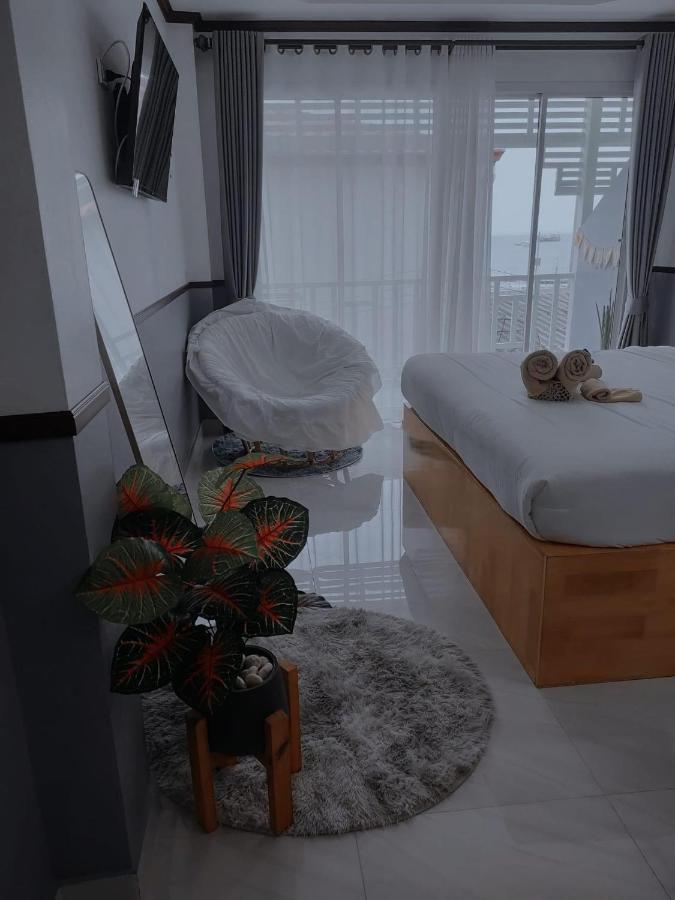 Baan Tipsukon Bed & Breakfast Ko Lan Exterior foto