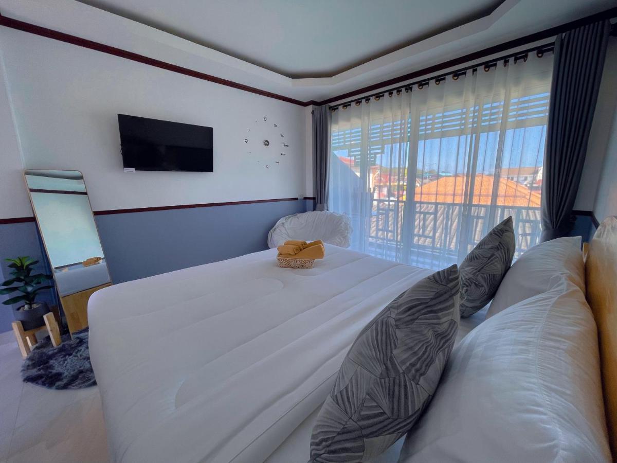 Baan Tipsukon Bed & Breakfast Ko Lan Exterior foto