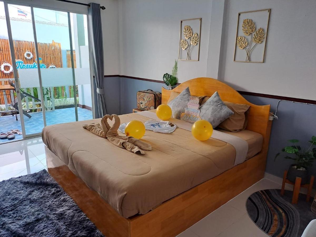Baan Tipsukon Bed & Breakfast Ko Lan Exterior foto