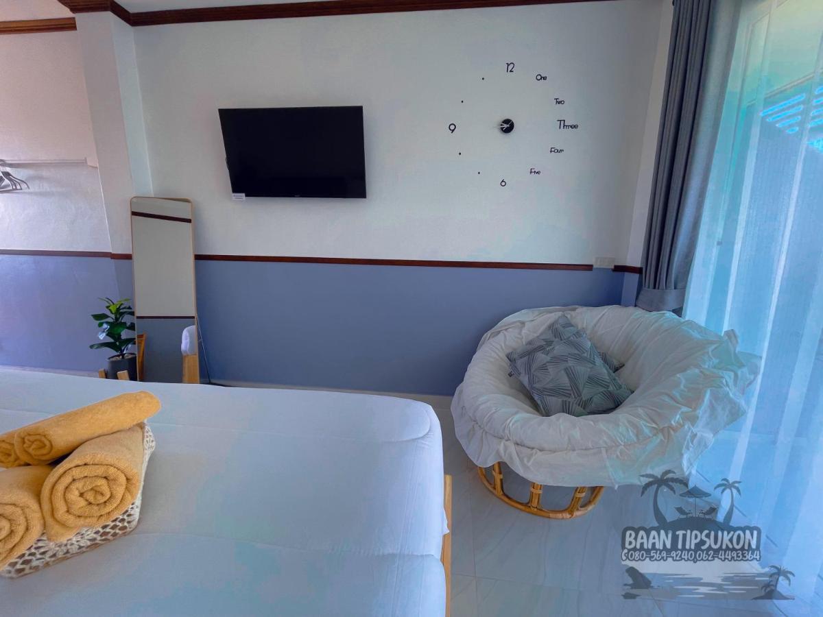Baan Tipsukon Bed & Breakfast Ko Lan Exterior foto